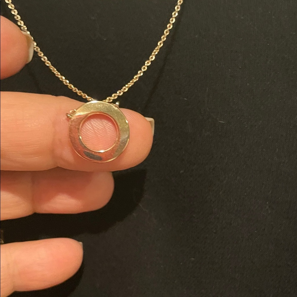 Elegant gold Pendant Necklace by Ralph Lauren with earrings